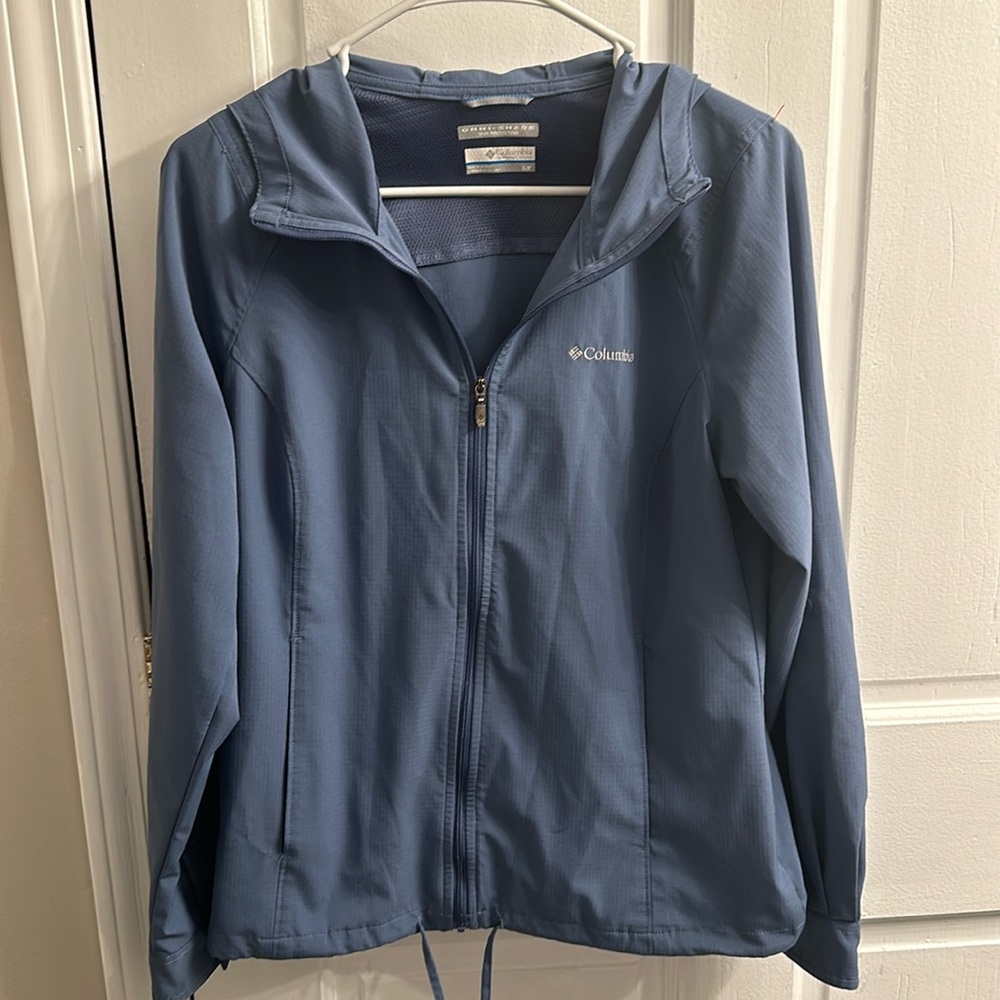 Omni Shade Columbia Jacket size small. Blue.